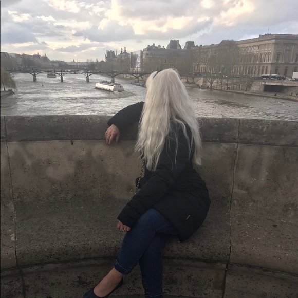 Meet your Posher, Shannon - Picture 2 of 16